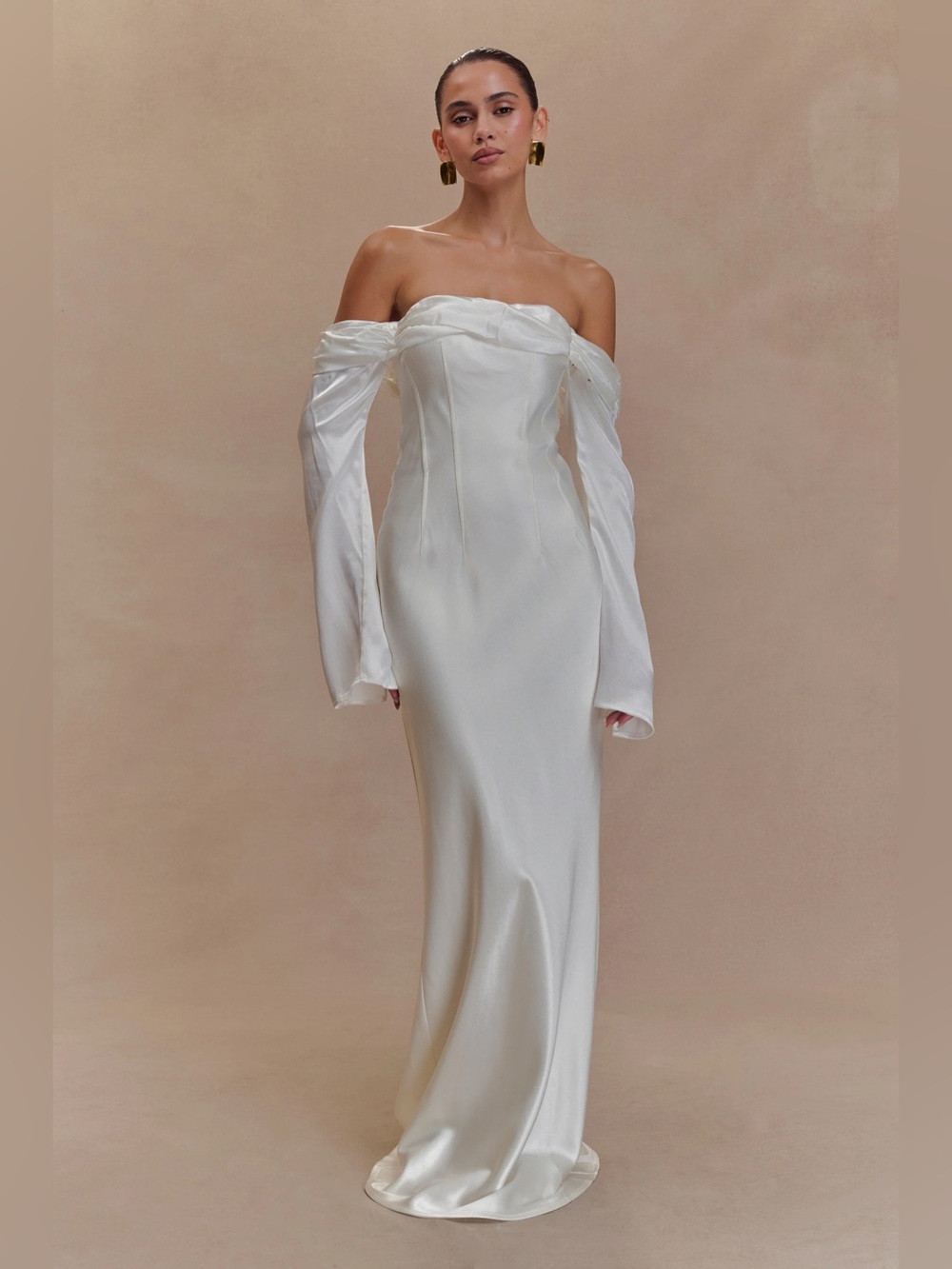 Meshki Giselle off shoulder cowl neck maxi satin dress in white - S nwt